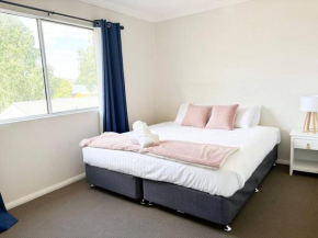 CBD 2 Bedroom Gem